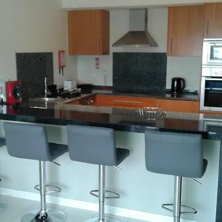 Appartement Lovely 1 Bed - Vista Ondas *